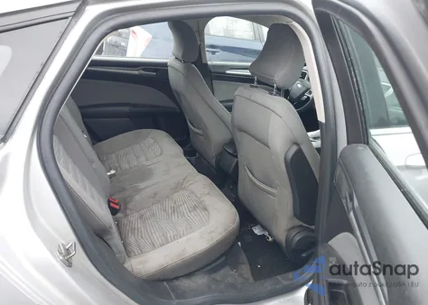 2016 Ford Fusion S из США, поврежденный, VIN 3FA6P0G70GR281127